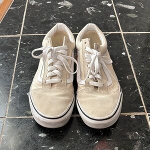 Vans Old Skool Classic White Canvas Sneakers: size W9 M7.5